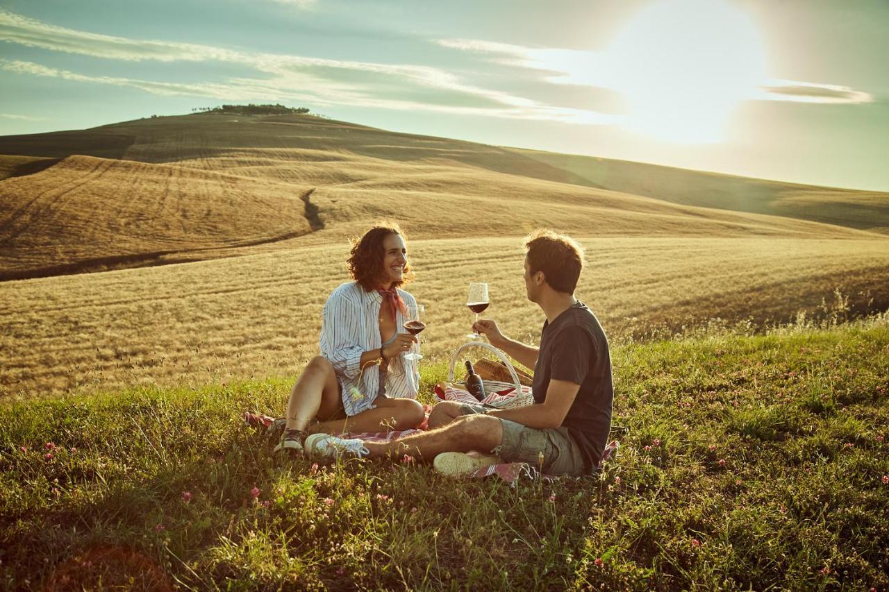 Agriturismo Lunadoro 몬티키엘로 외부 사진