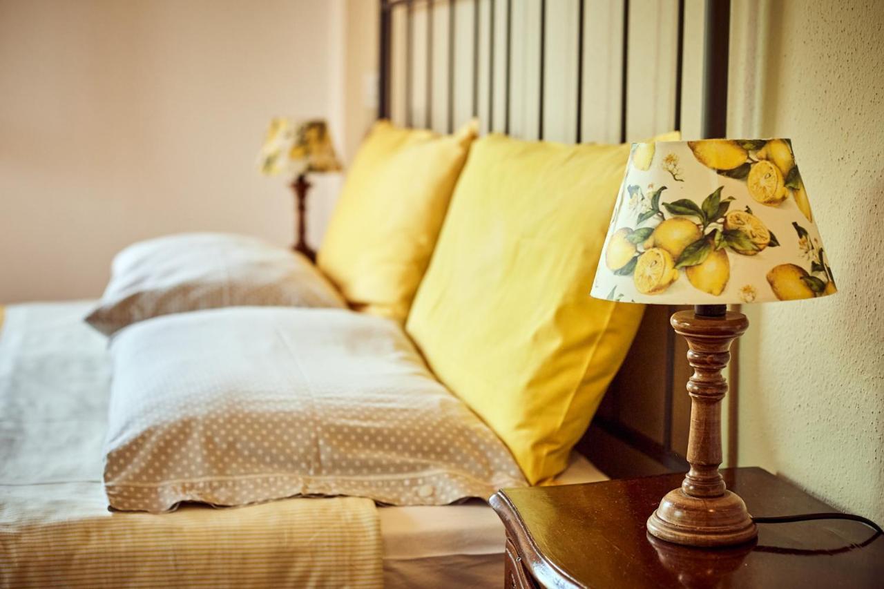Agriturismo Lunadoro 몬티키엘로 외부 사진