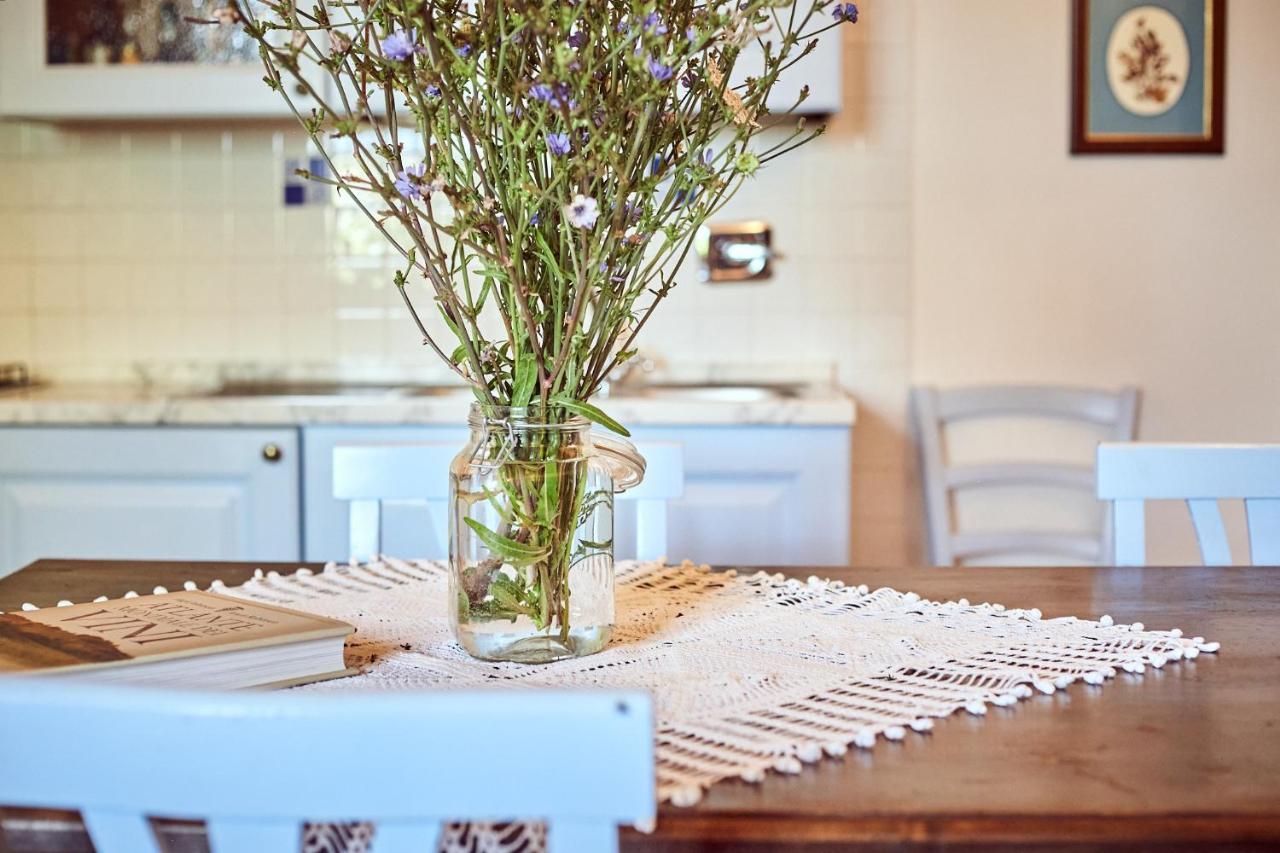 Agriturismo Lunadoro 몬티키엘로 외부 사진