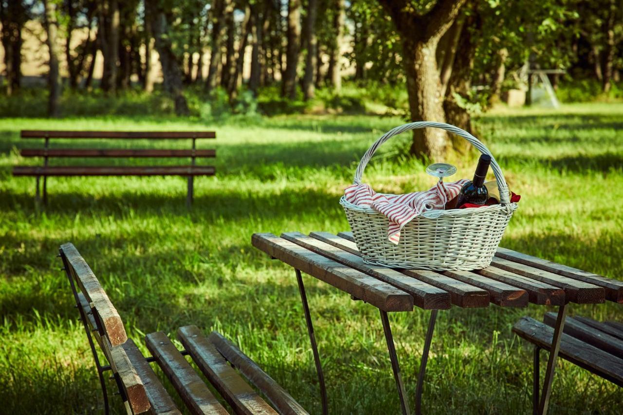 Agriturismo Lunadoro 몬티키엘로 외부 사진